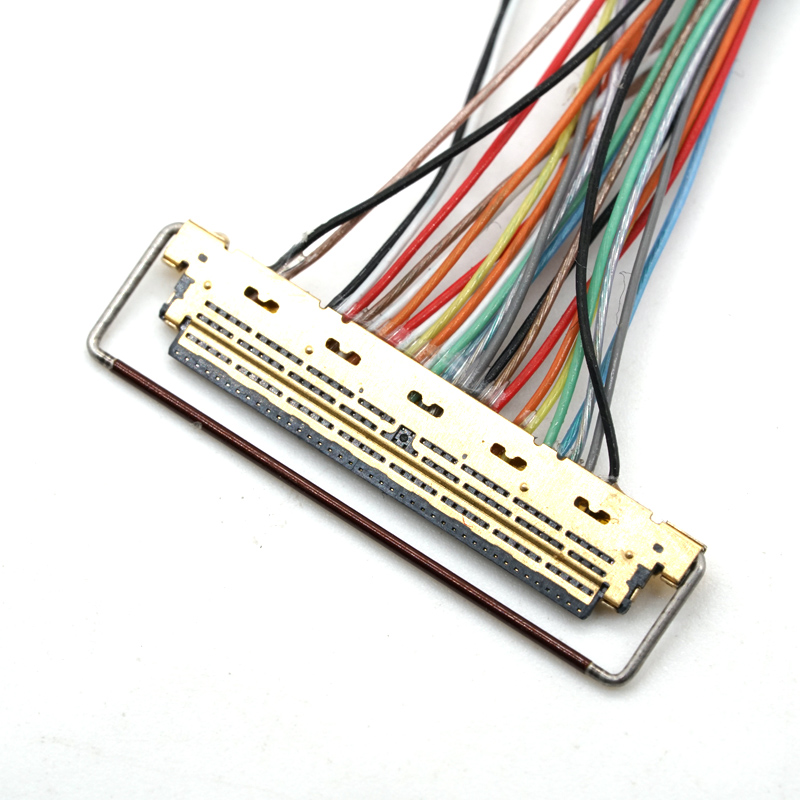 ¿Qué es un cable LVDS?